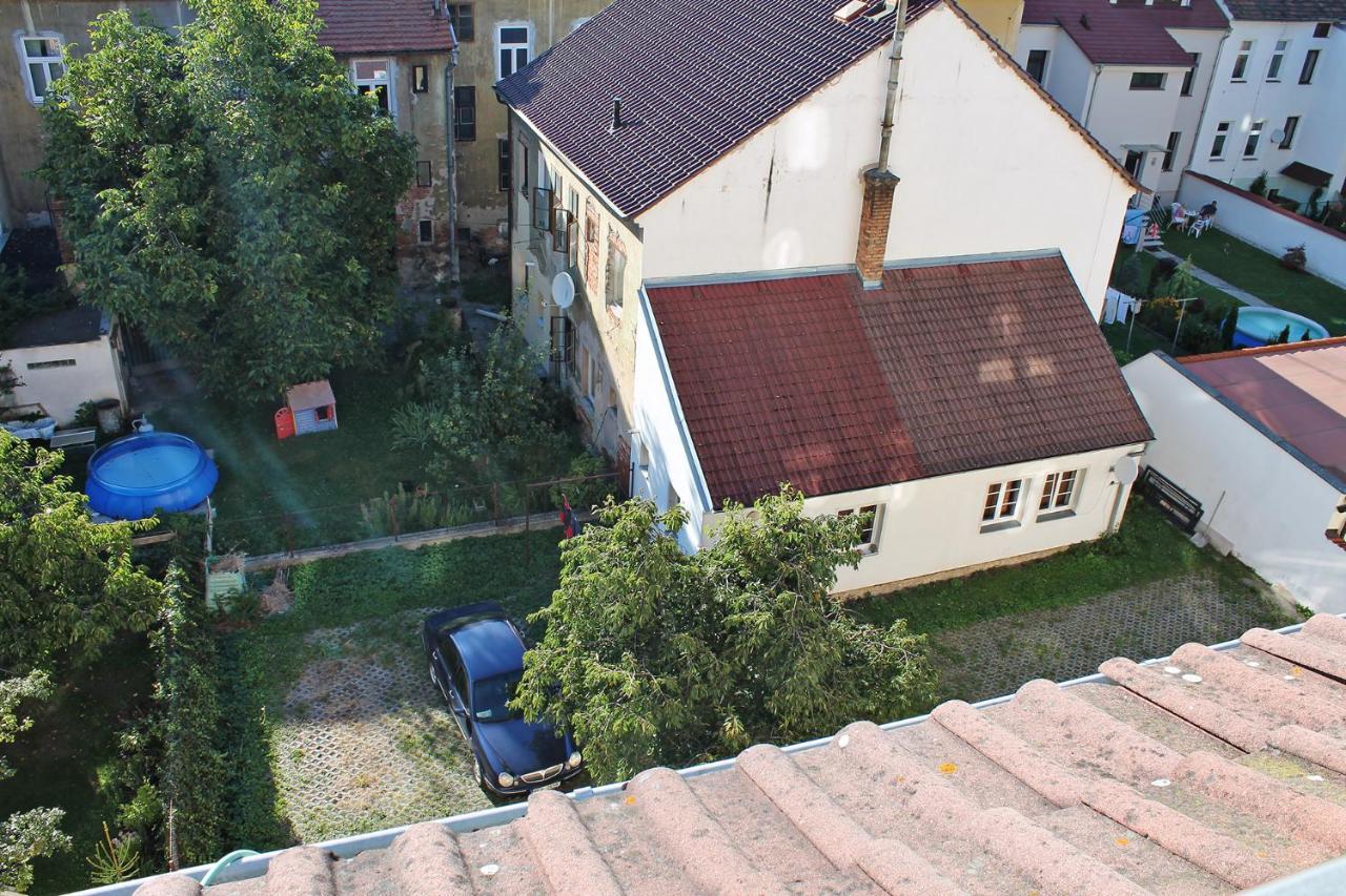 Attic With Parking, Near The Center Of Cb - 110M2 Apartment Ceske Budejovice Bagian luar foto